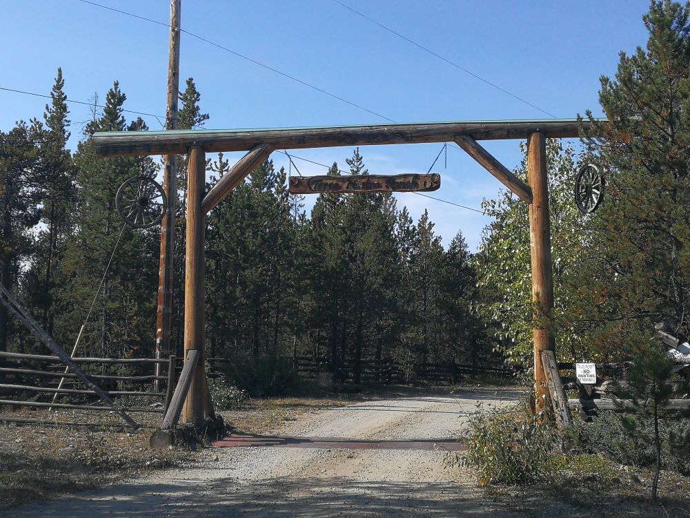Terra Nostra Ranch's wooden entrance